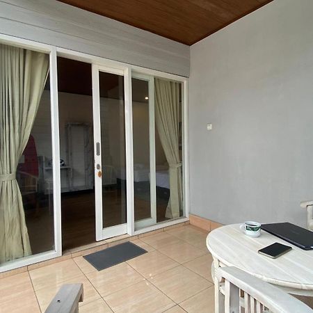 Wah Danima Resort & Restaurant Gili Trawangan Exterior photo