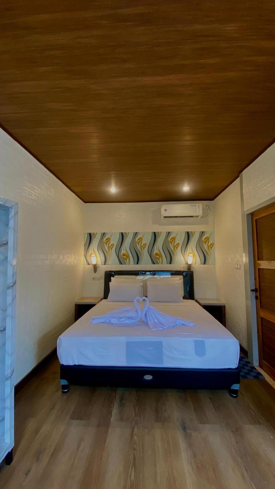 Wah Danima Resort & Restaurant Gili Trawangan Exterior photo