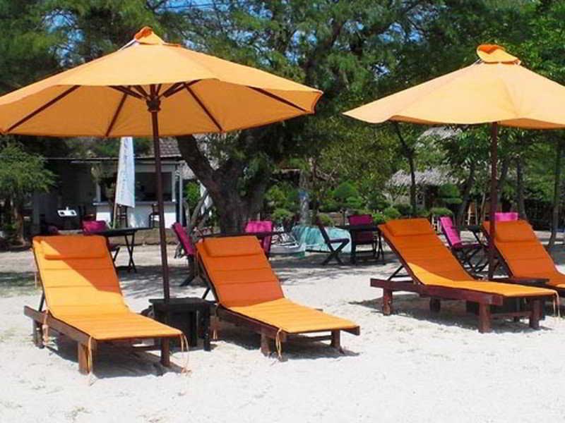 Wah Danima Resort & Restaurant Gili Trawangan Exterior photo